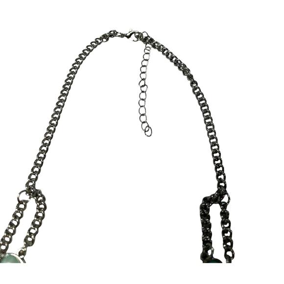 Silver Tone Link Chain with Aqua Flat Bead Bib Necklace Choker EUC - Picture 2 of 4